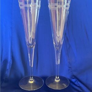 Stylish Clear Glass Champagne Flutes